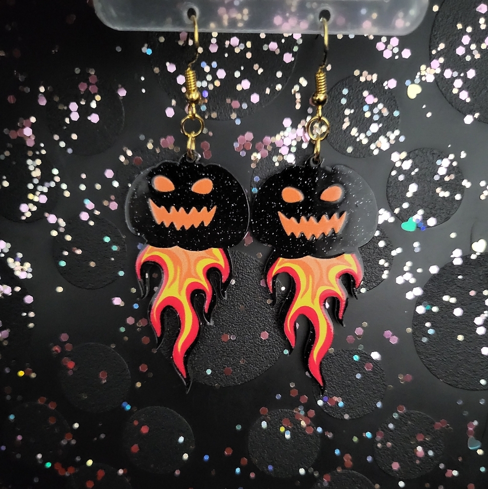 Halloween Flame Skull Earrings